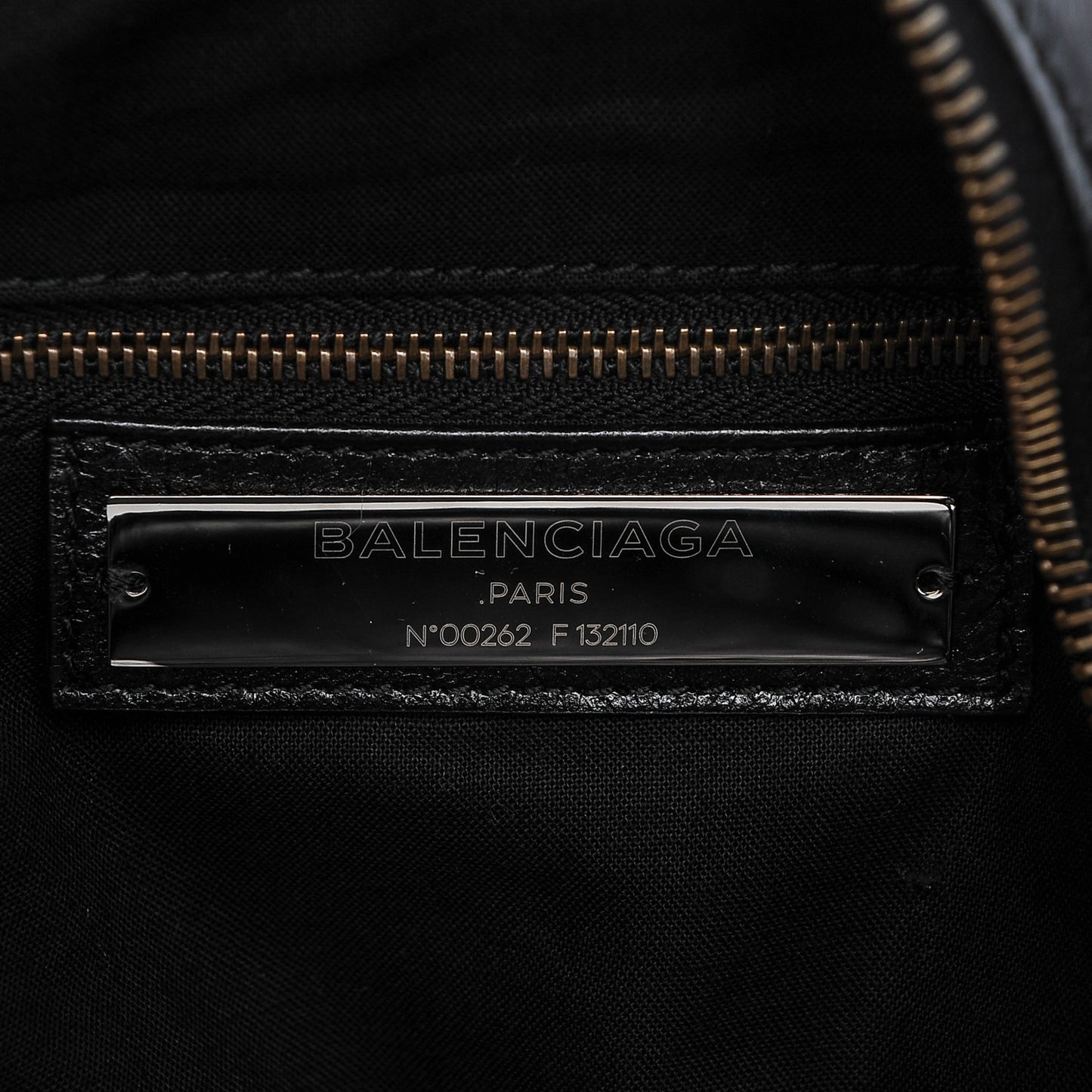 Agneau Classic Hardware Work Black