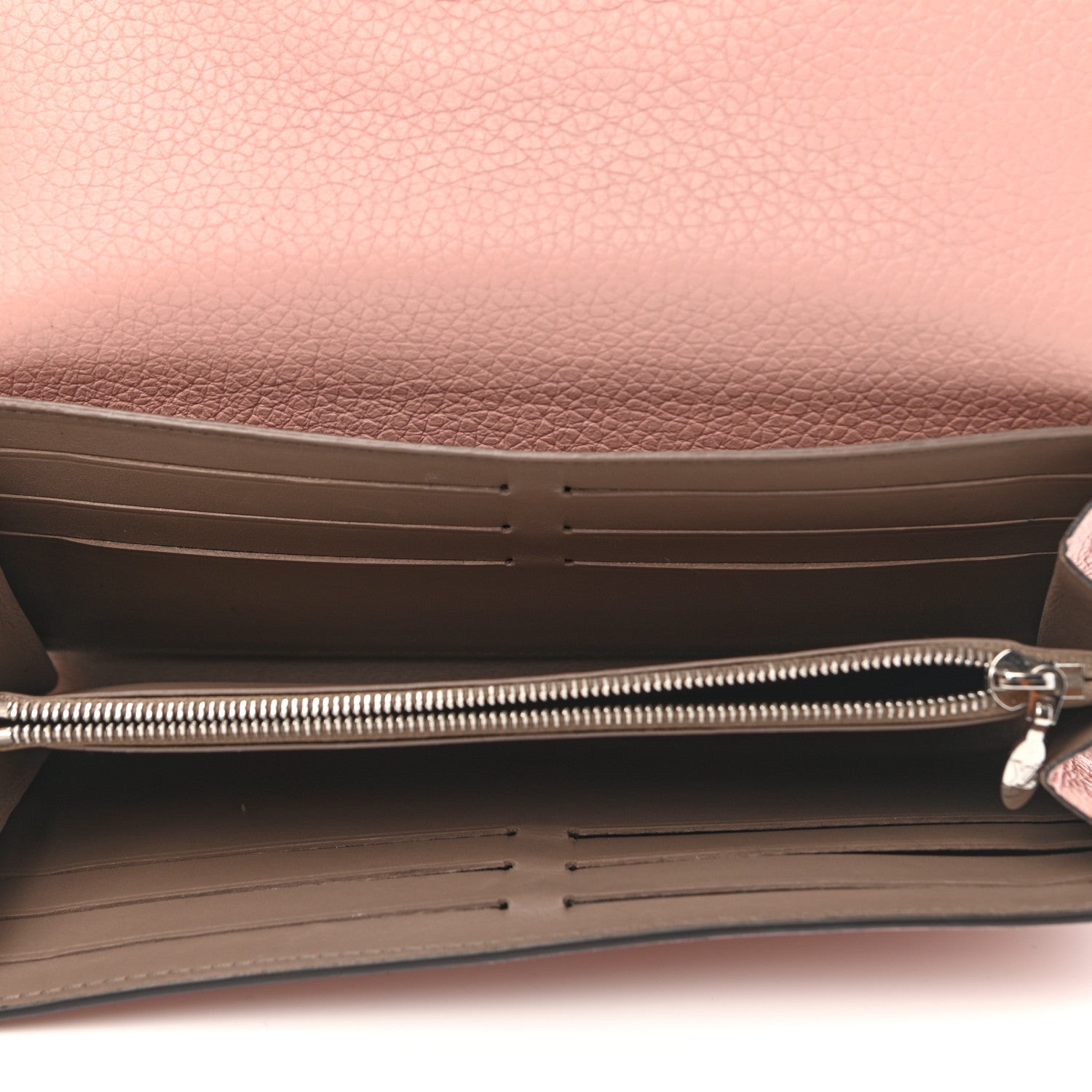 Louis Vuitton Taurillon Capucines Wallet Magnolia 5 of 18