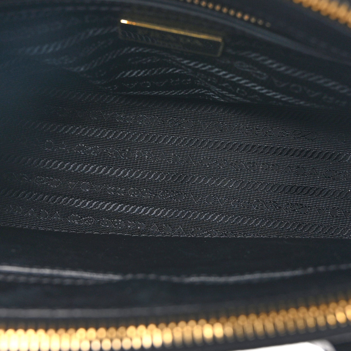 Saffiano Lux Mini Galleria Double Zip Tote Black