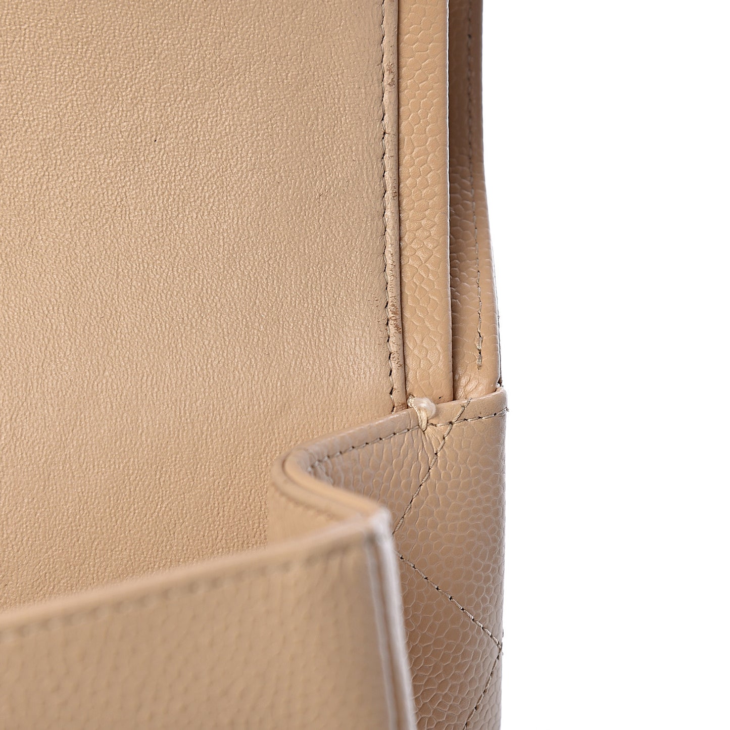 Caviar Quilted Jumbo Double Flap Beige Clair