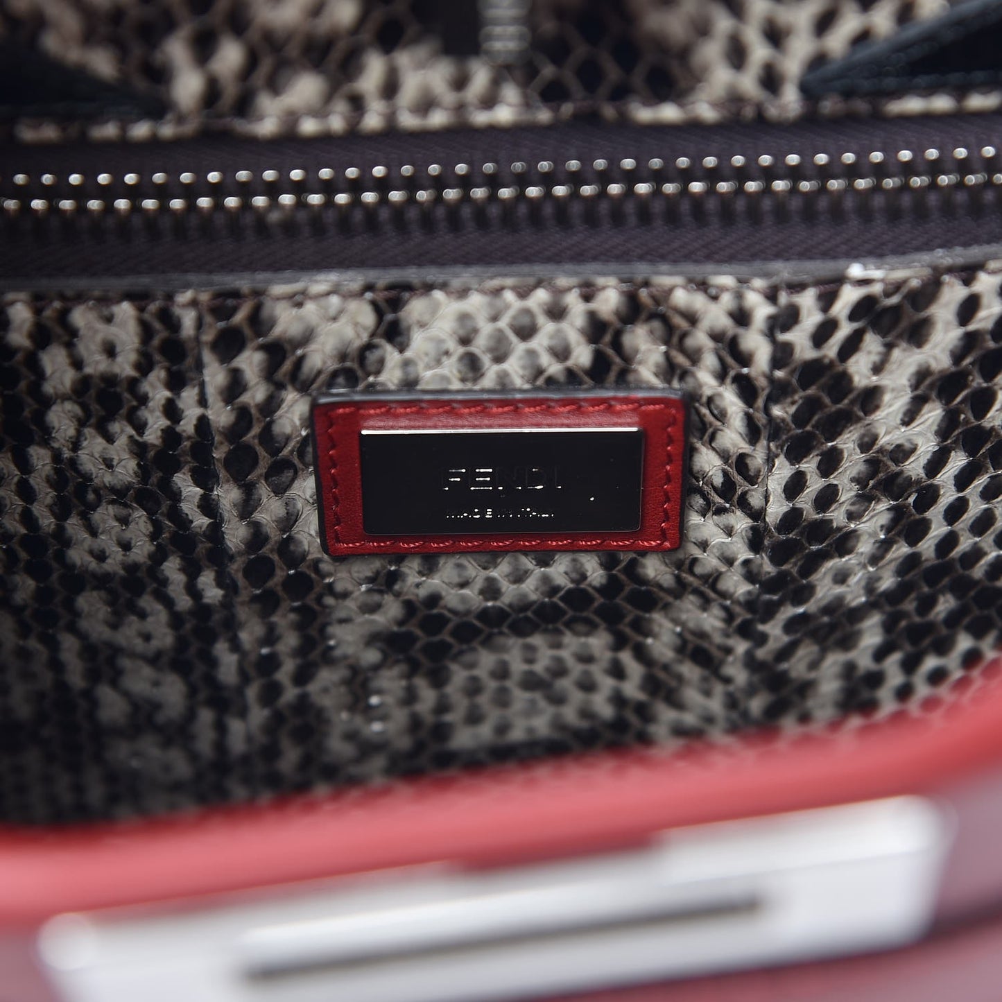 Vitello Seta Elaphe Crocodile Monster Eyes Medium Peekaboo Iconic Satchel Ribes Naturale
