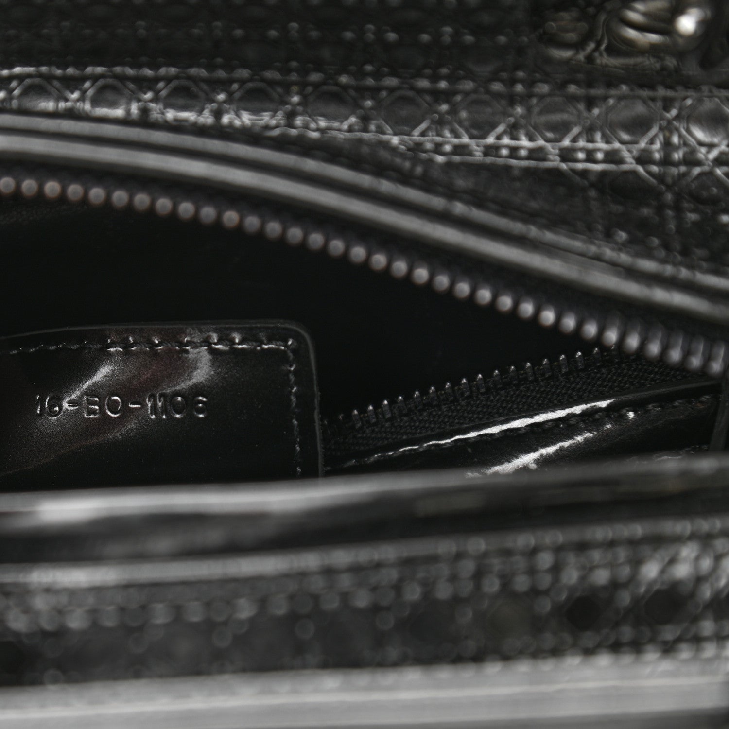 Christian Dior Patent Micro-Cannage Medium Lady Dior Onyx Black 7 of 12
