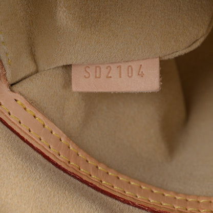 Louis Vuitton Monogram Retiro PM 7 of 8