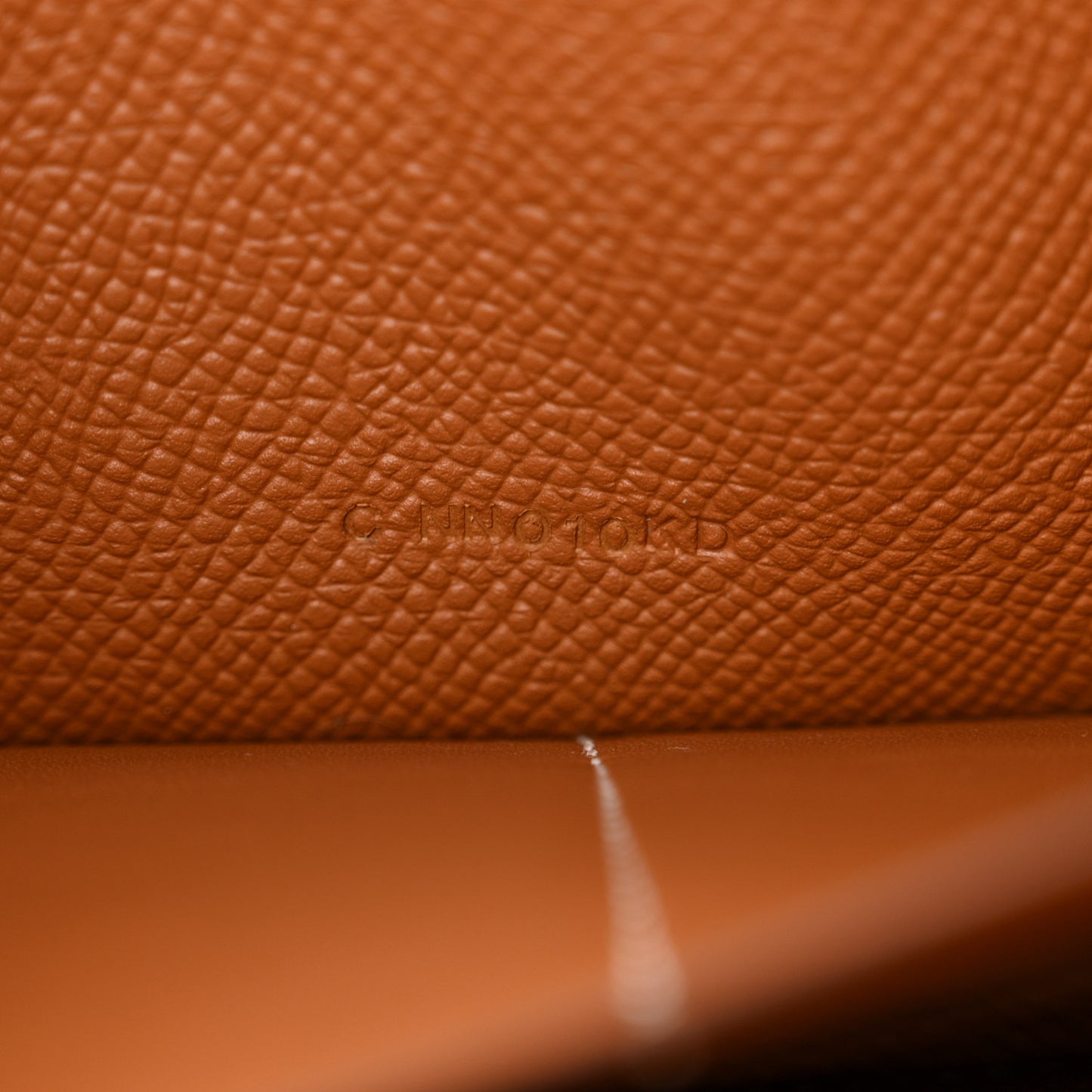 Epsom Kelly Longue Wallet Gold
