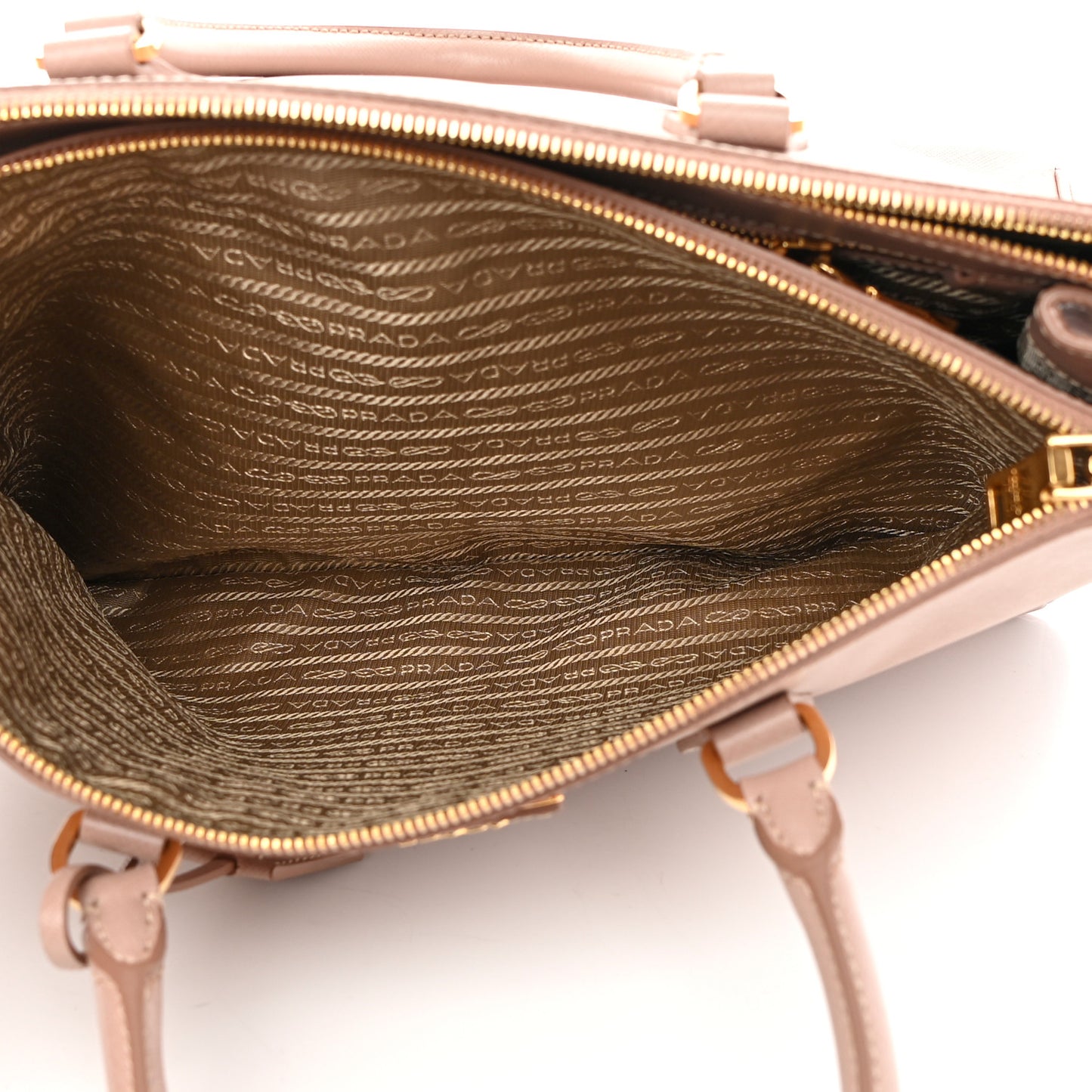 Saffiano Medium Galleria Double Zip Tote Cammeo