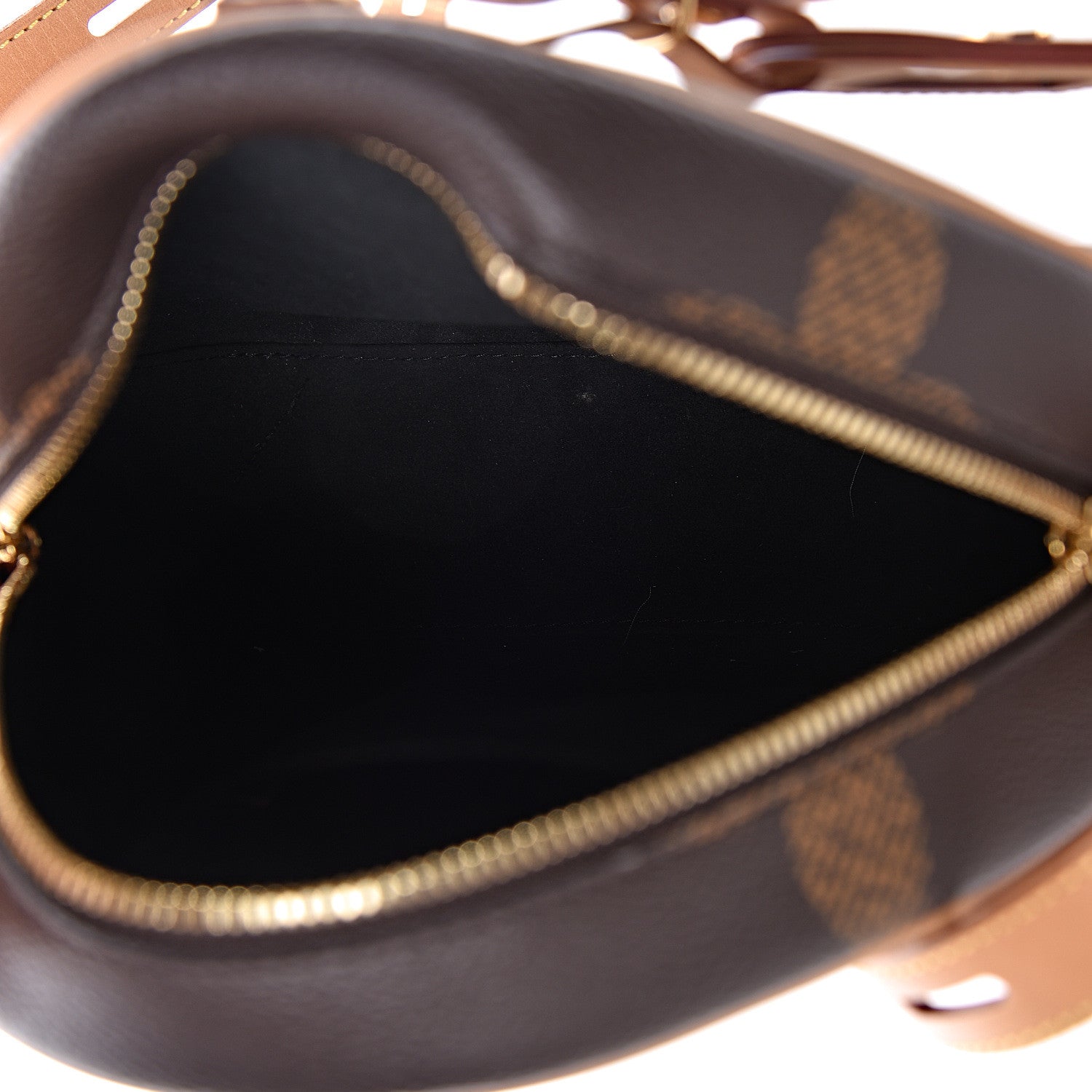 Louis Vuitton Reverse Monogram Giant Boite Chapeau Souple 5 of 13