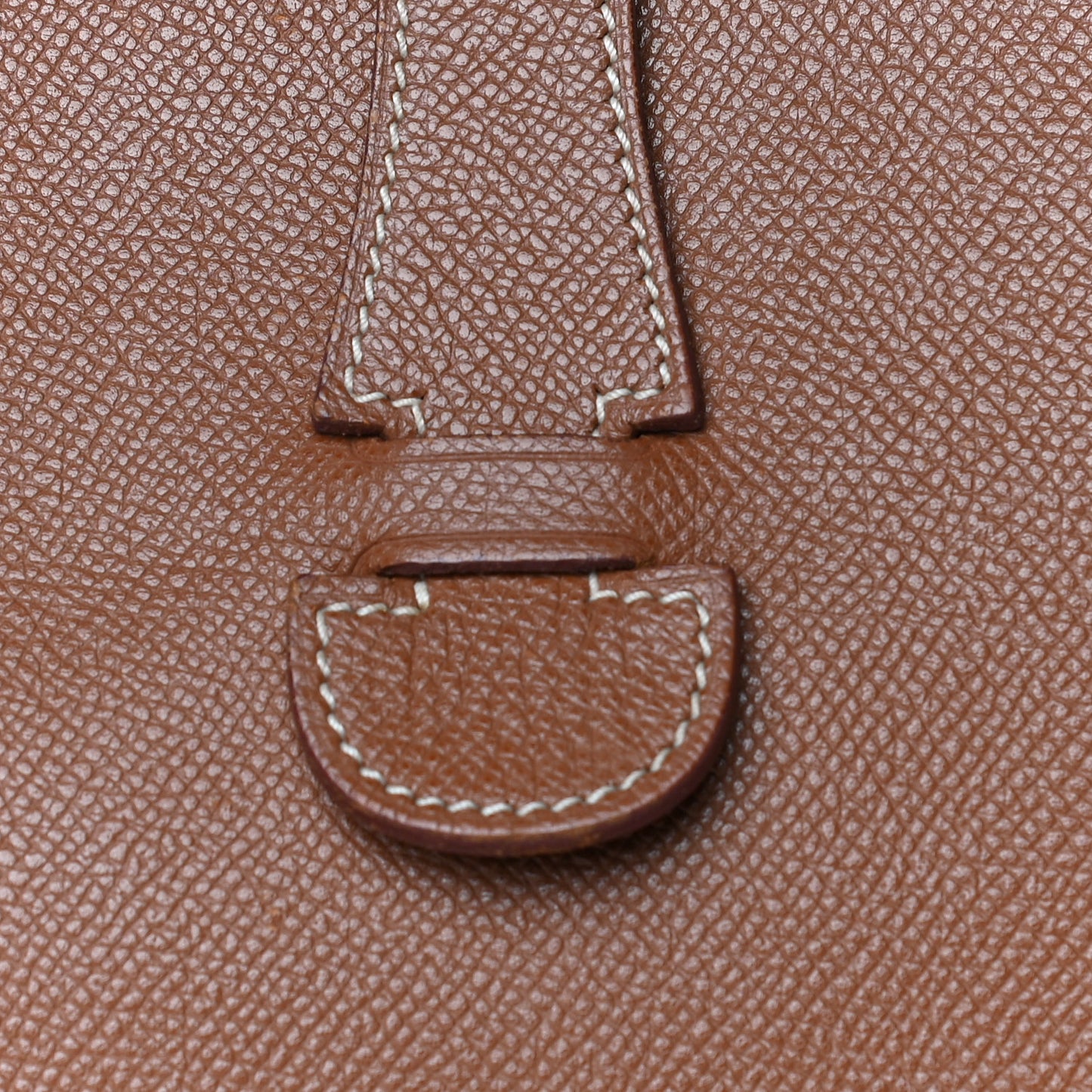 Epsom Evelyne III GM Gold