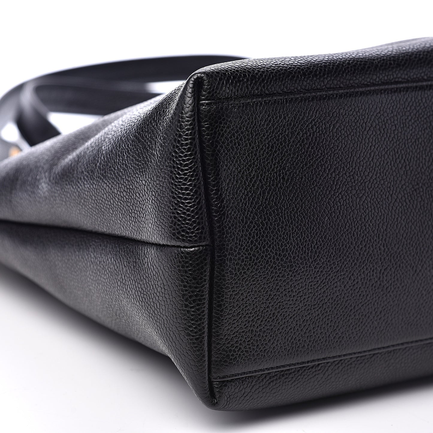 Caviar Large CC Shoulder Bag Black