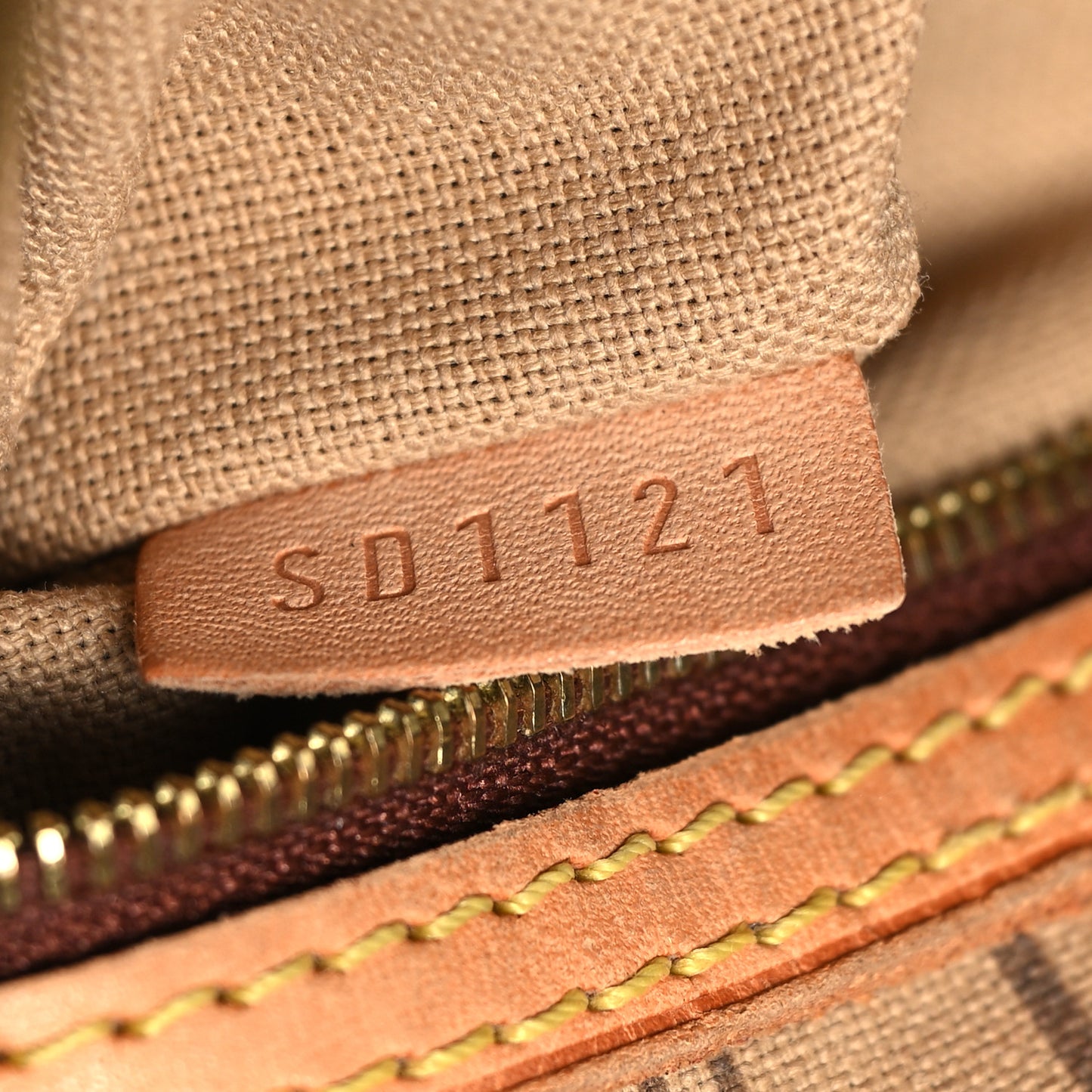 Monogram Delightful MM