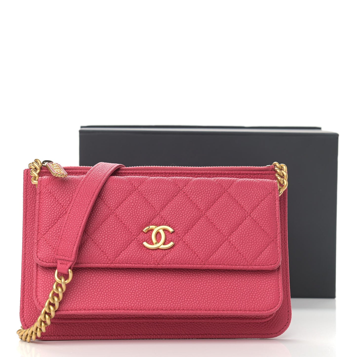 Caviar Quilted Logo Zip Wallet On Chain WOC Pink