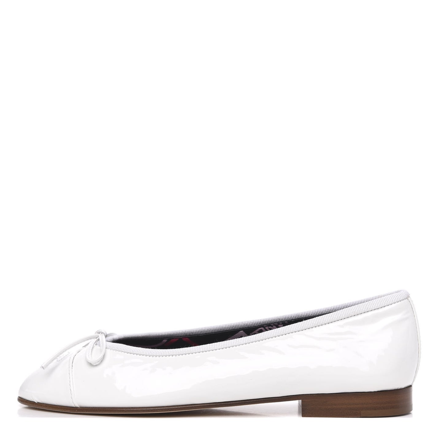 Shiny Crumpled Lambskin CC Cap Toe Ballerina Flats 36.5 White