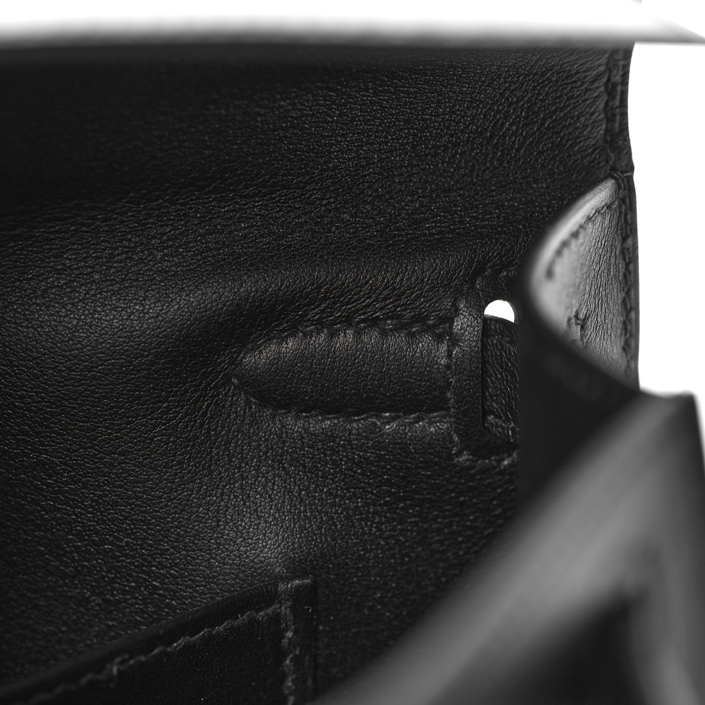 Swift Kelly Pochette Clutch Black