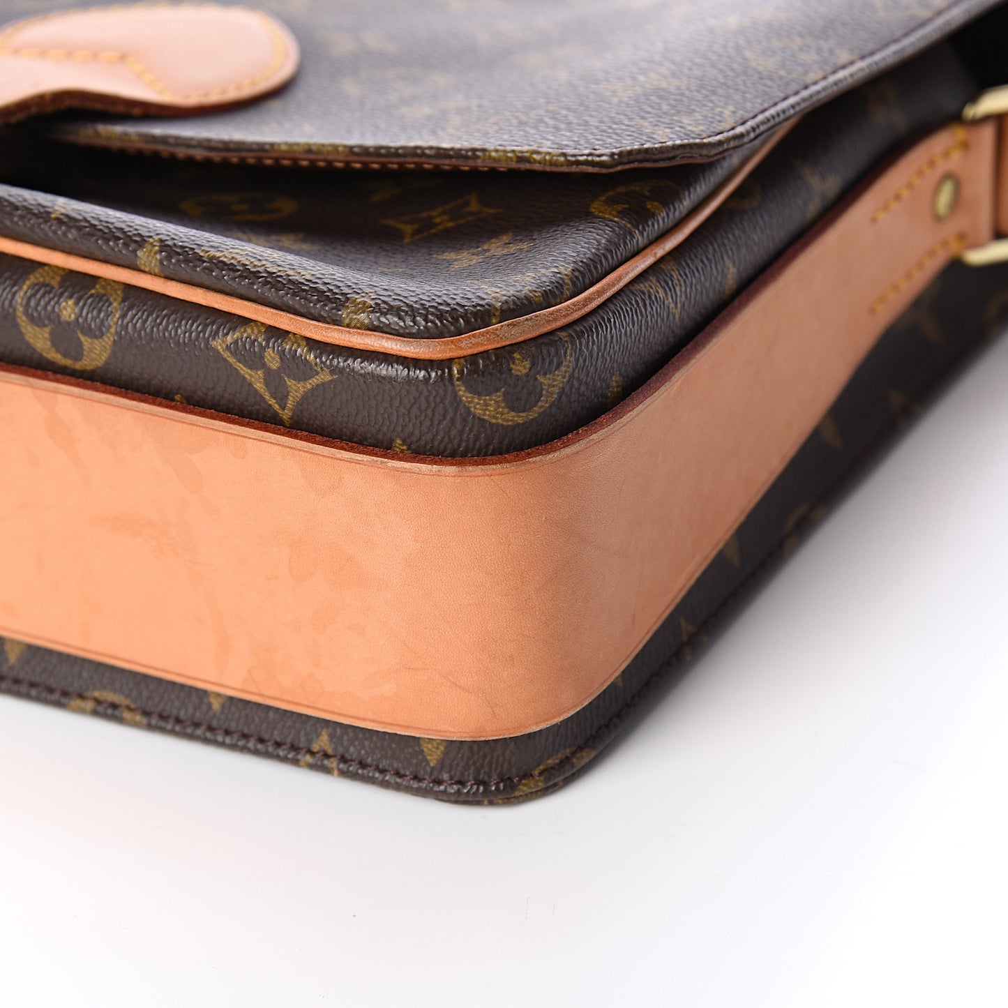 Monogram Cartouchiere 26