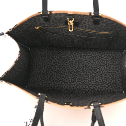 Louis Vuitton Monogram Giant Wild At Heart Onthego GM Arizona 5 of 14