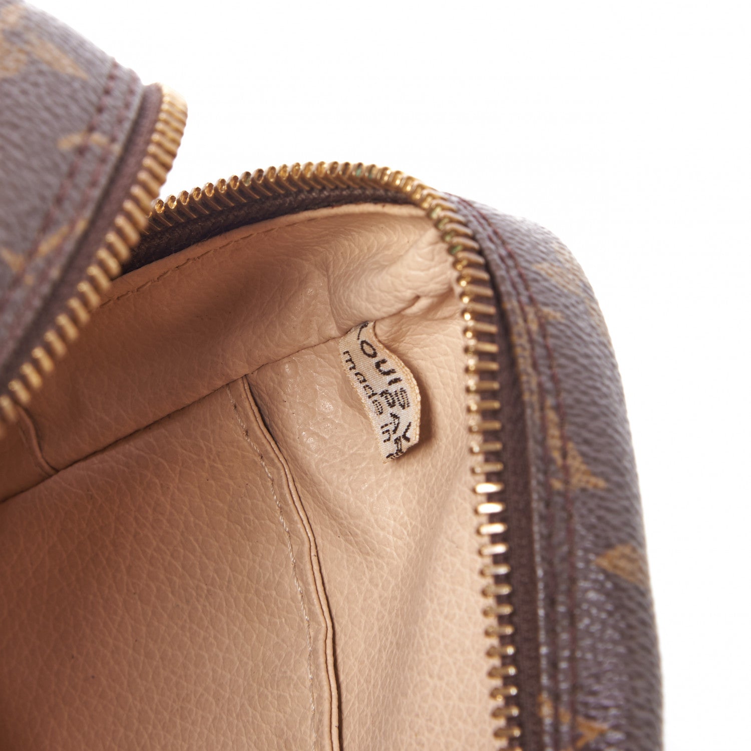 Louis Vuitton Monogram Trousse Toilette 23 7 of 8