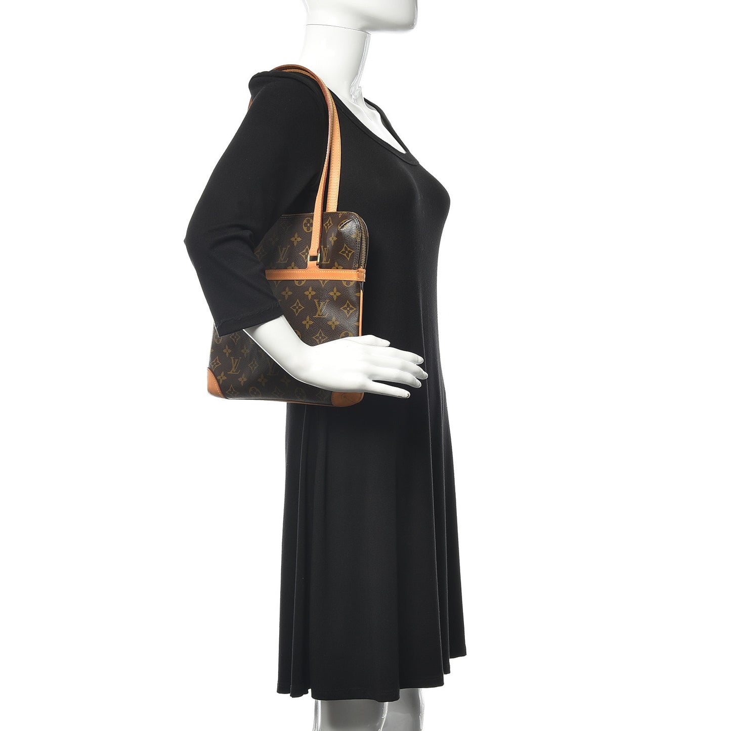 Monogram Sac Coussin GM
