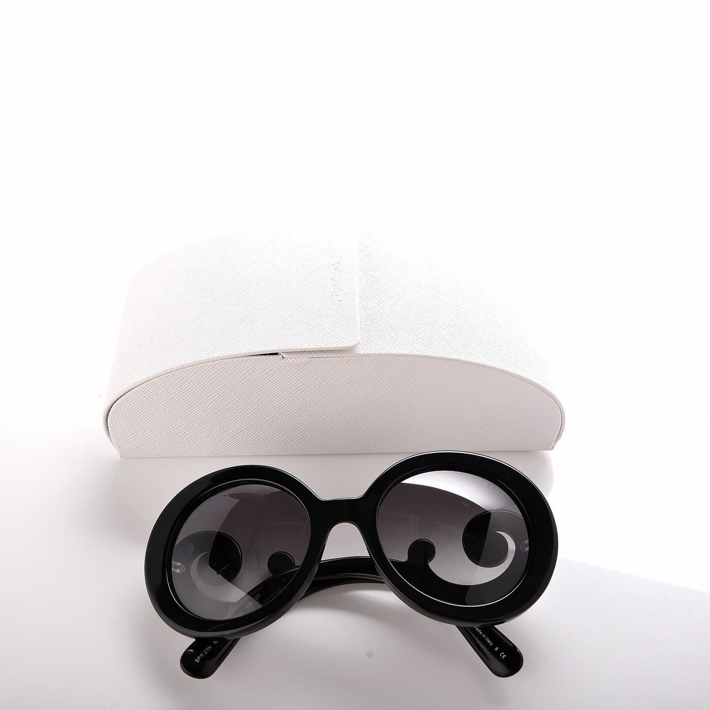 Baroque Sunglasses SPR 27N Black