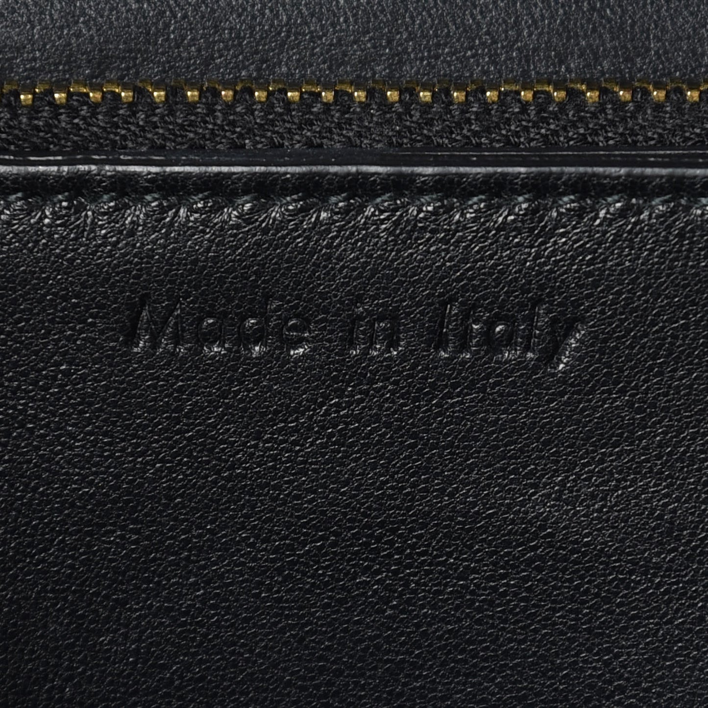 Box Calfskin Medium Classic Box Flap Bag Black