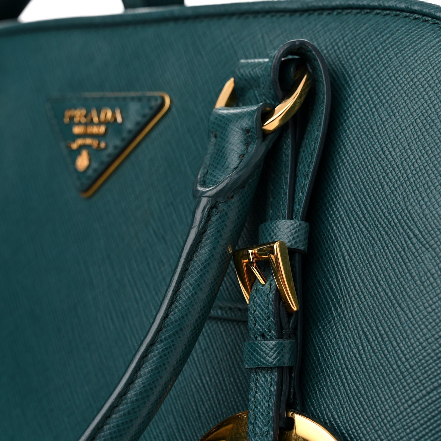 Saffiano Lux Medium Promenade Tote Ottanio