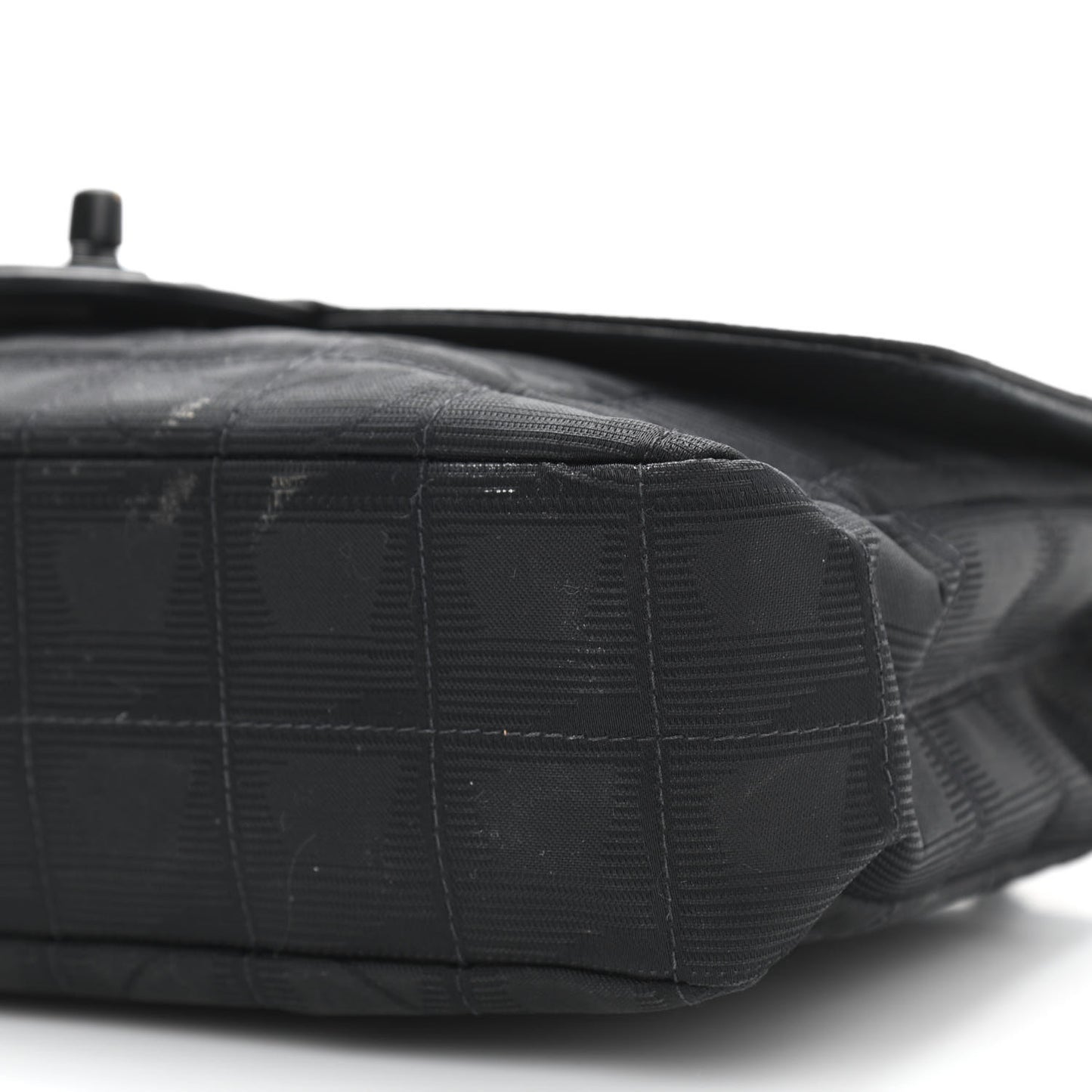 Nylon Medium Travel Flap Black