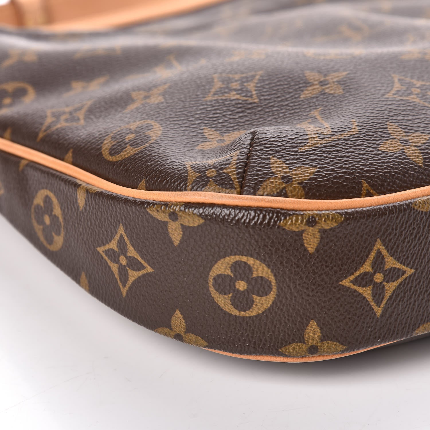 Louis Vuitton Monogram Odeon PM 11 of 13