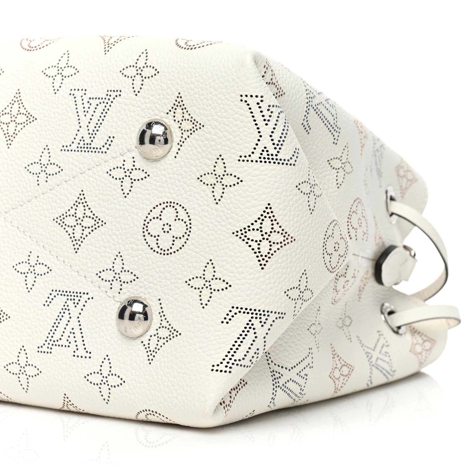 Louis Vuitton Mahina Bella Snow White 9 of 9