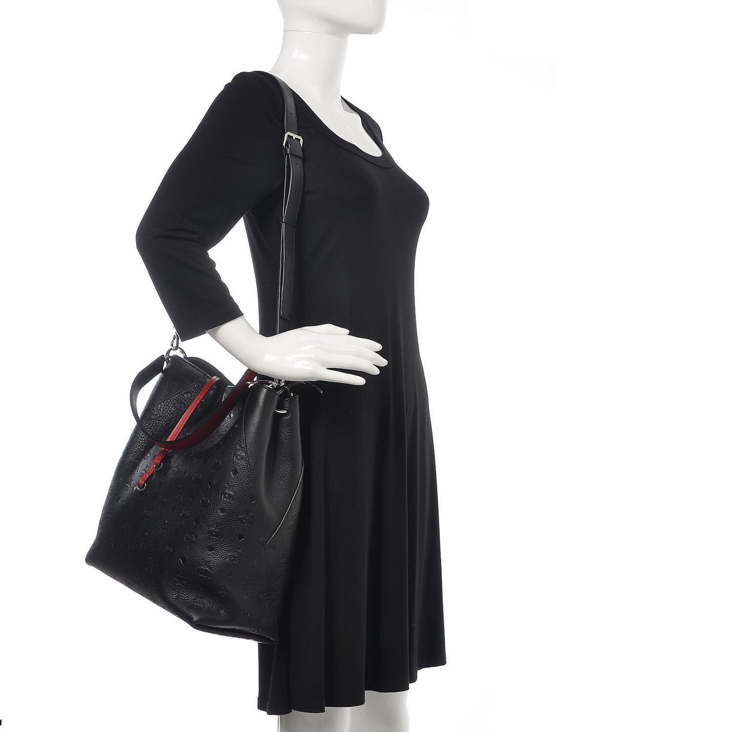 Calfskin Ottomar Large Klara Hobo Black