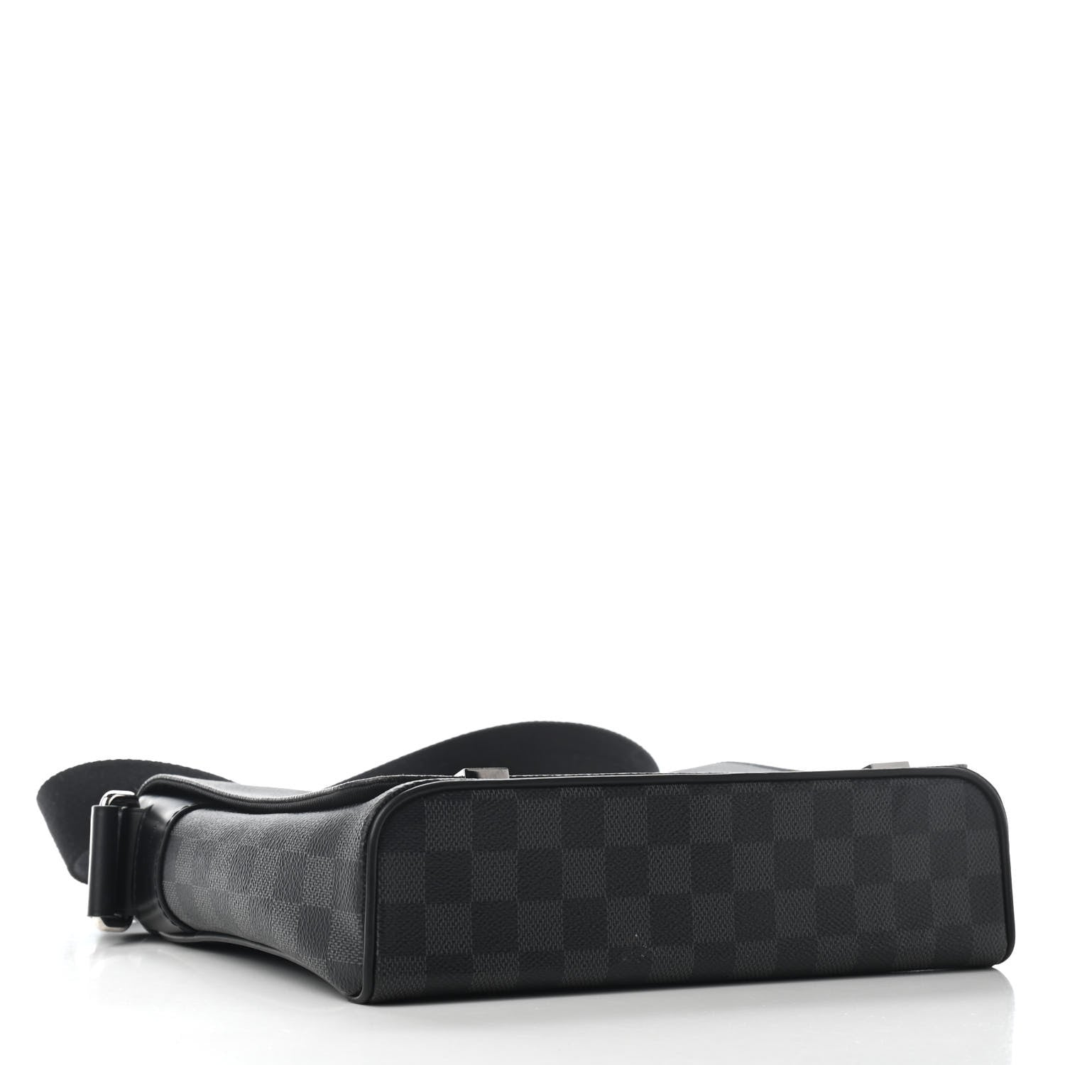 Louis Vuitton Damier Graphite District PM 4 of 9