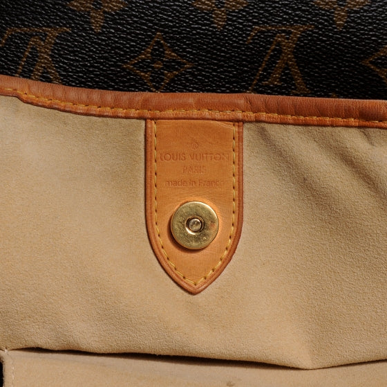 Louis Vuitton Monogram Galliera PM 6 of 7