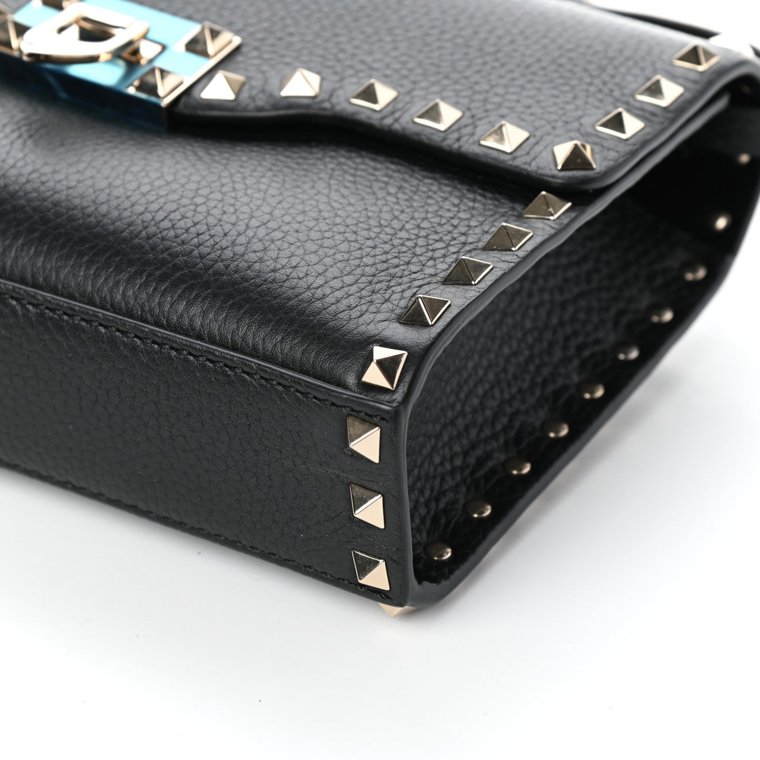 Valentino Garavani Pebbled Calfskin Medium Rockstud Flip Lock Crossbody Bag Black 9 of 9