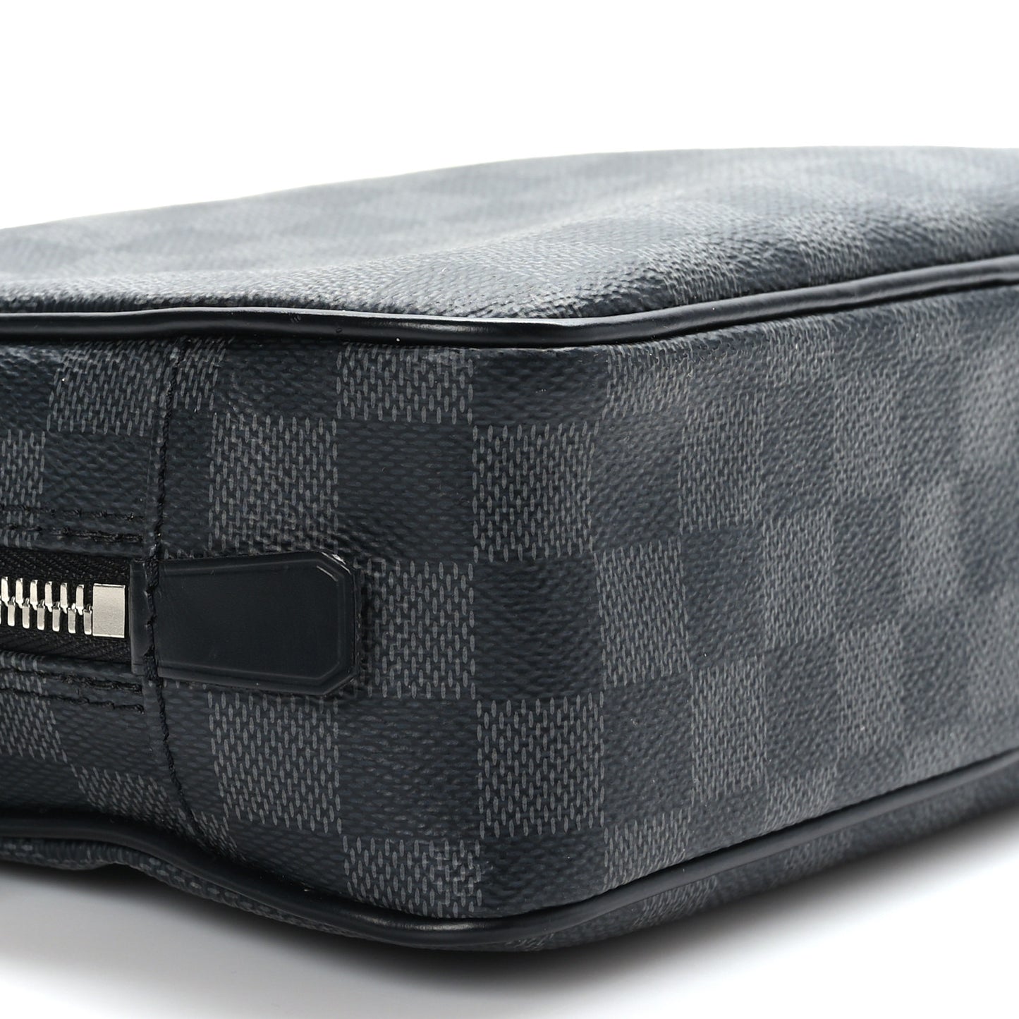Damier Graphite Toilet Pouch GM