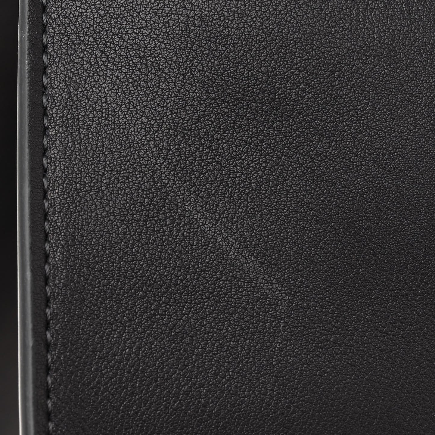 Polished Saddle Calfskin Soft Margaux 12 Black