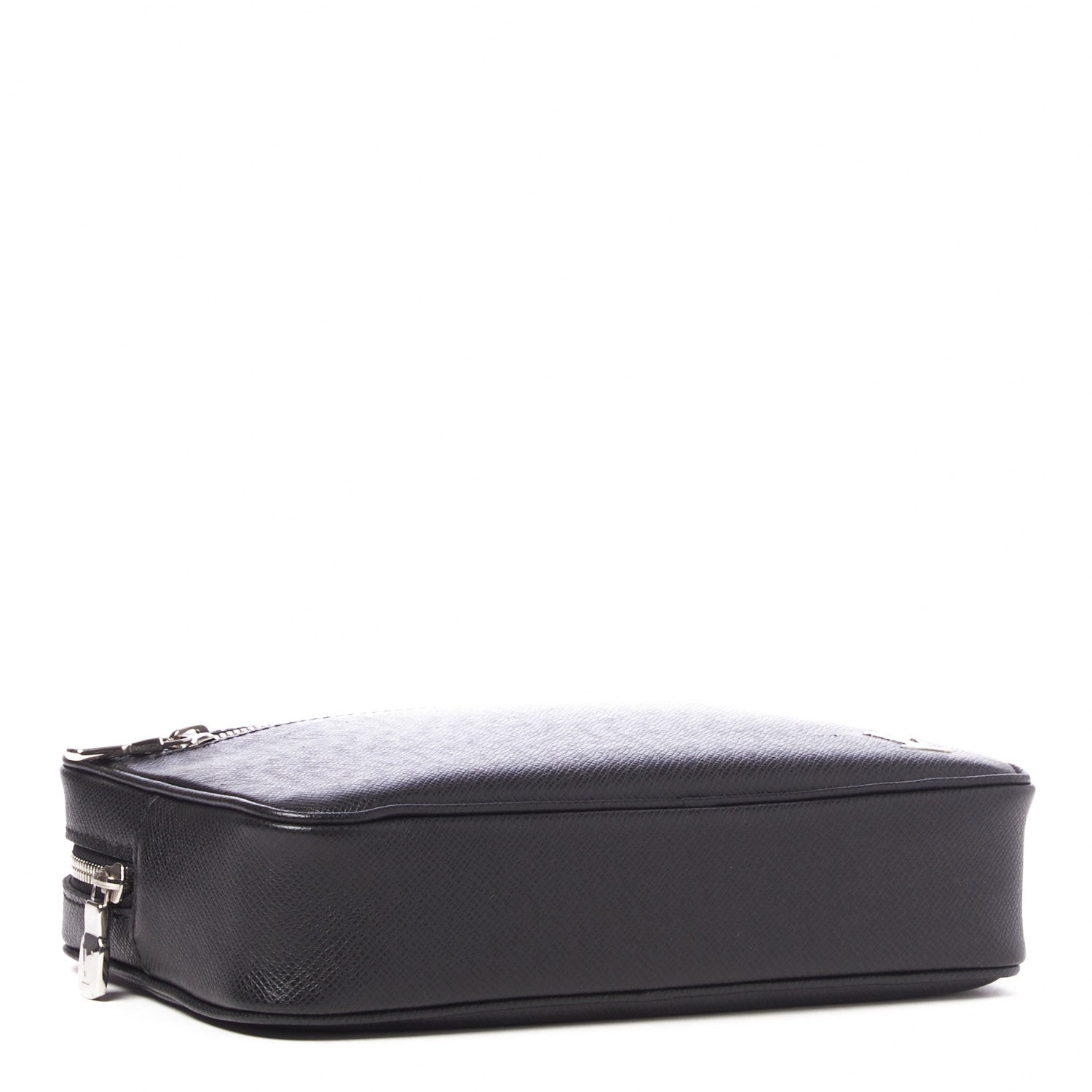 Louis Vuitton Taiga Pochette Kasai Black 4 of 9