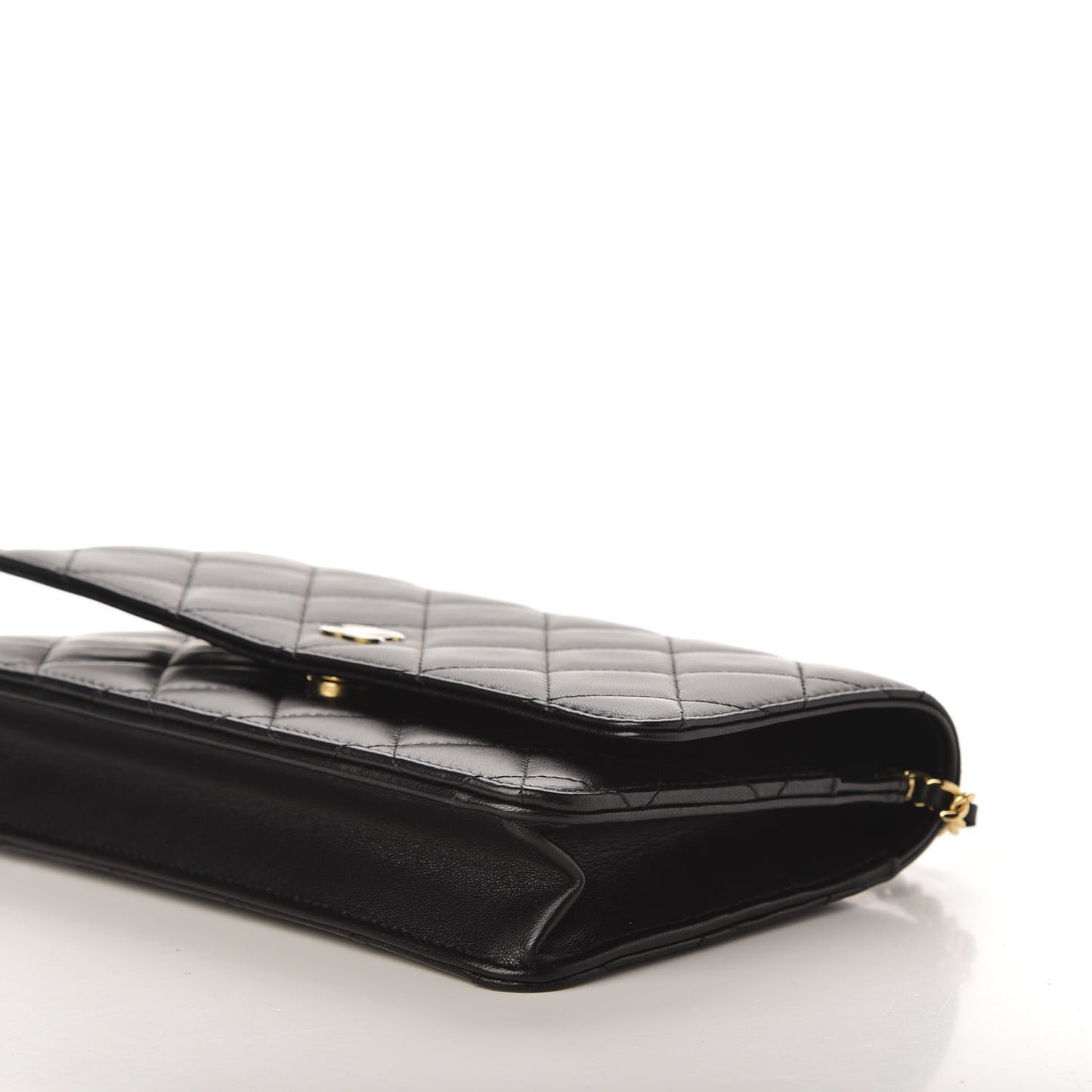 Lambskin Quilted Wallet On Chain WOC Black