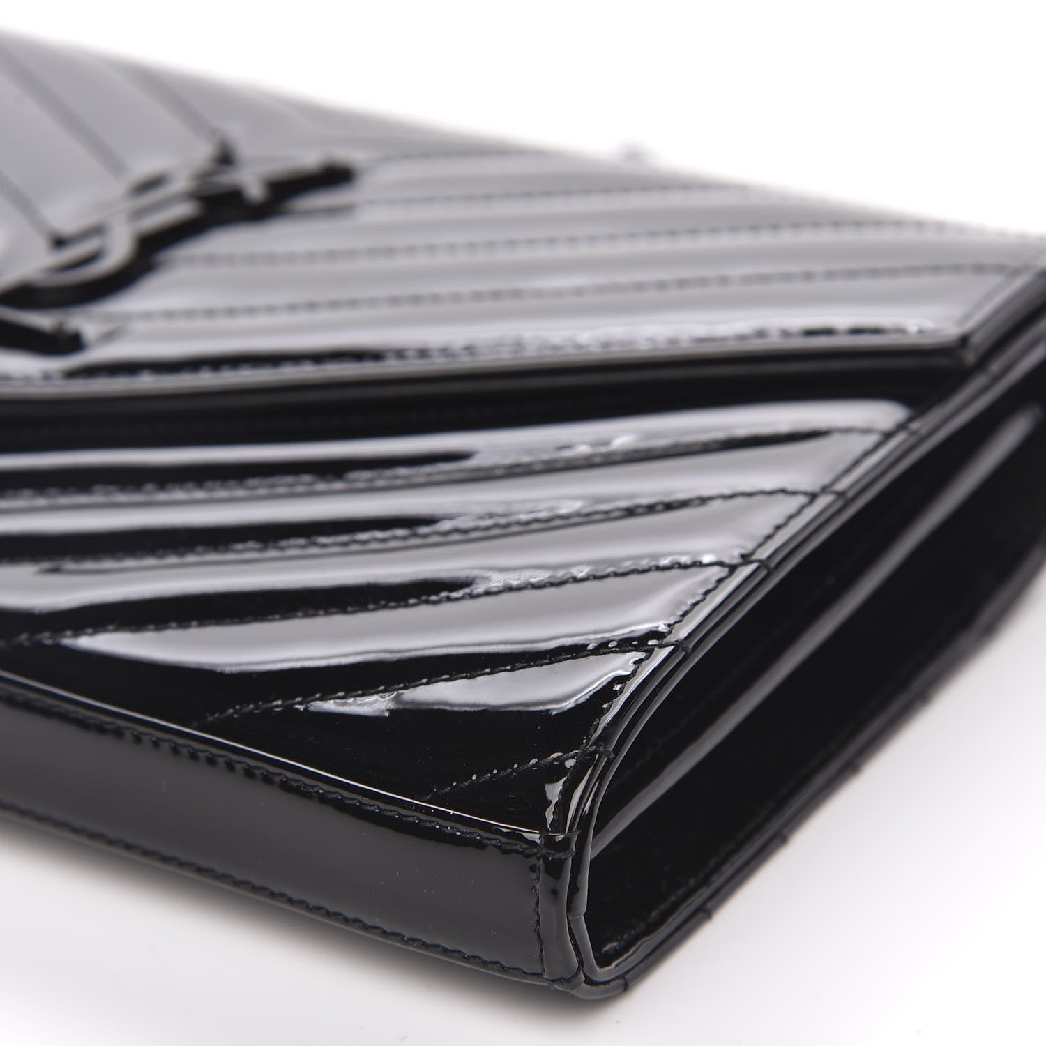 Saint Laurent Patent Matelasse Chevron Monogram Chain Wallet Black 9 of 9
