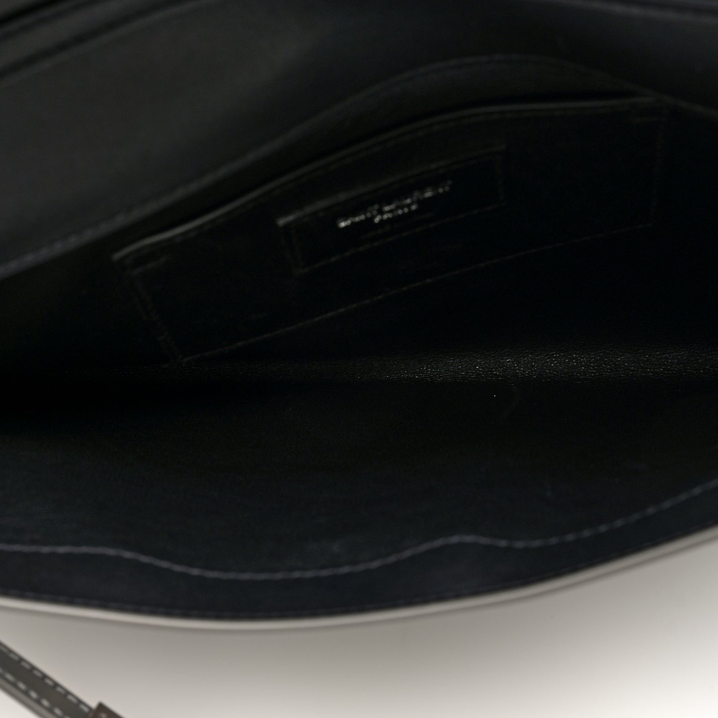 Metallic Calfskin Manhattan Chain Clutch Metal Argento