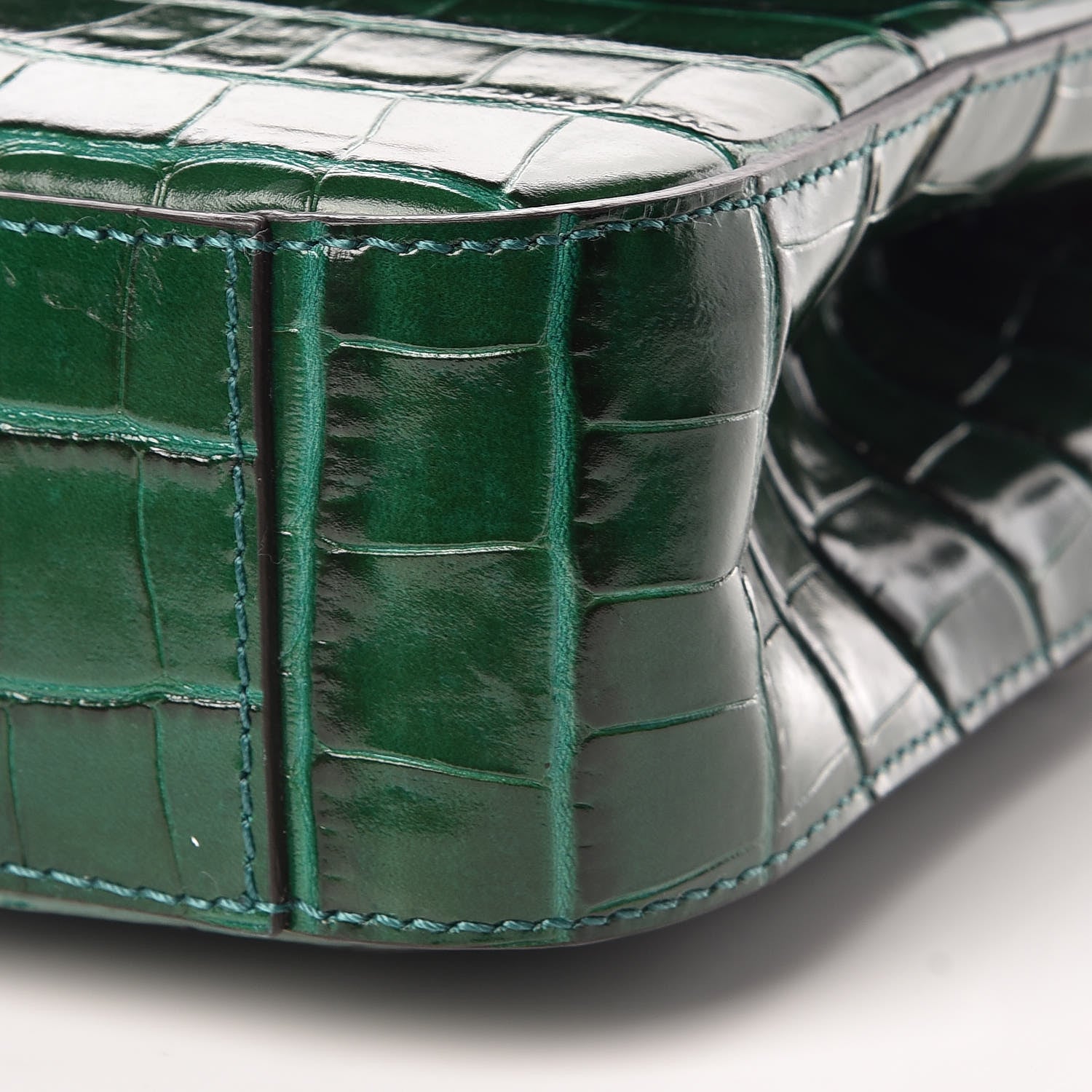 Chloe Calfskin Crocodile Embossed Small C Double Carry Woodsy Green 9 of 12