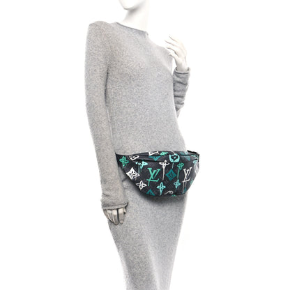 Louis Vuitton Monogram Eclipse LV Graffiti Discovery Bumbag Green Lights 2 of 9