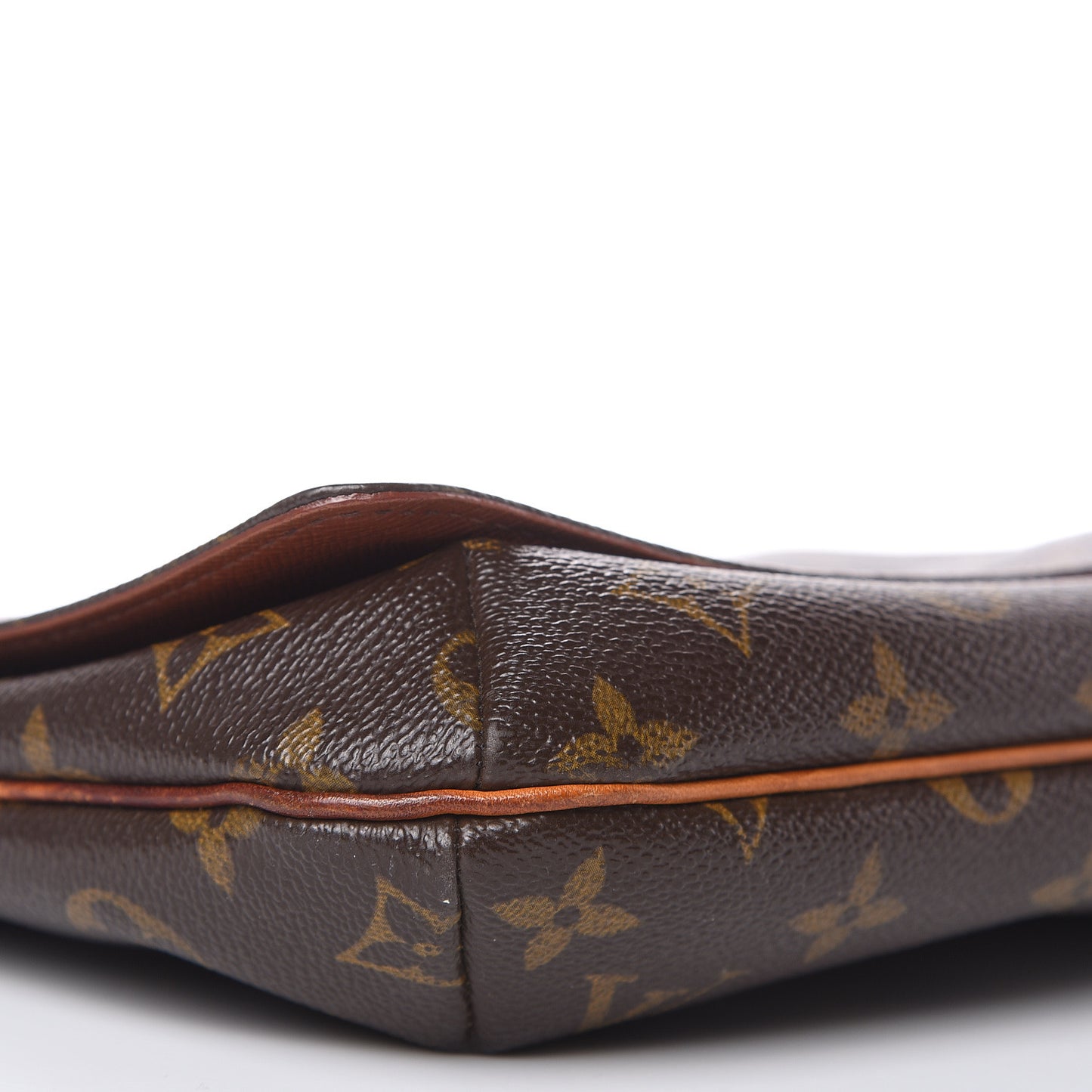 Monogram Musette Tango