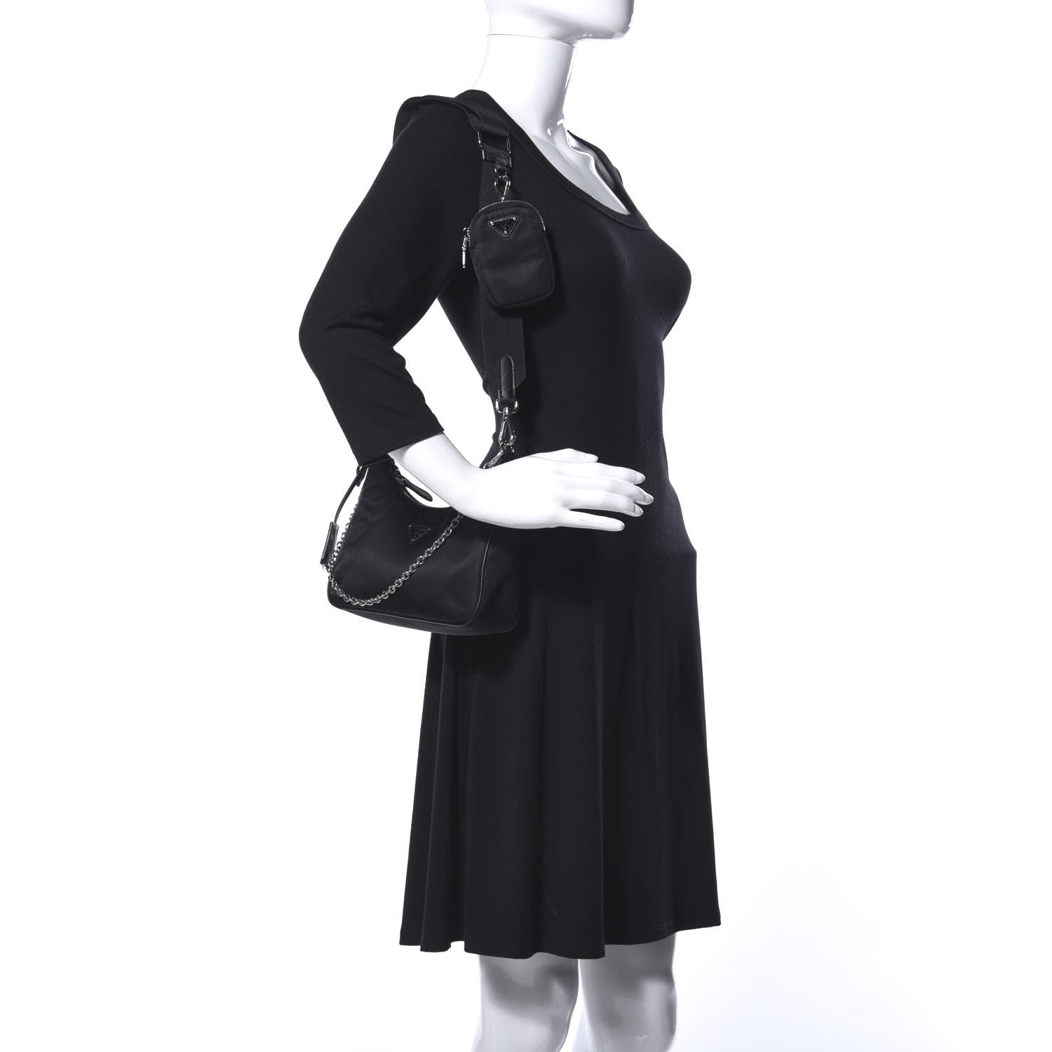 Prada Nylon Re-Edition 2005 Shoulder Bag Black 4 of 8