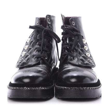 Chanel Crackled Calfskin Velvet Pearl Combat Short Boots 39 Black 2 of 10