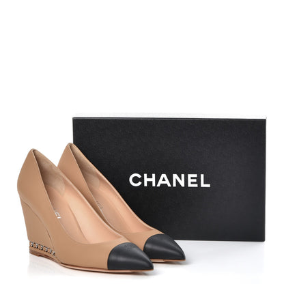 Chanel Calfskin Cap Toe Chain Wedge Pumps 39.5 Marron Clair Black 10 of 10
