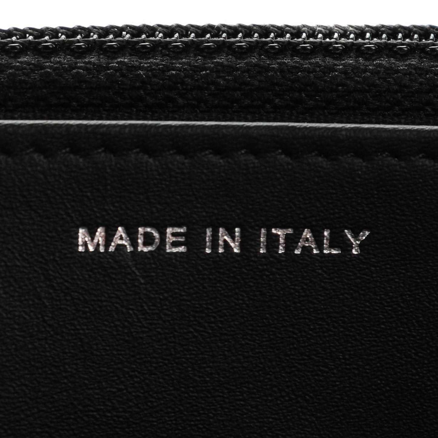 Caviar Quilted Boy Wallet On Chain WOC Black