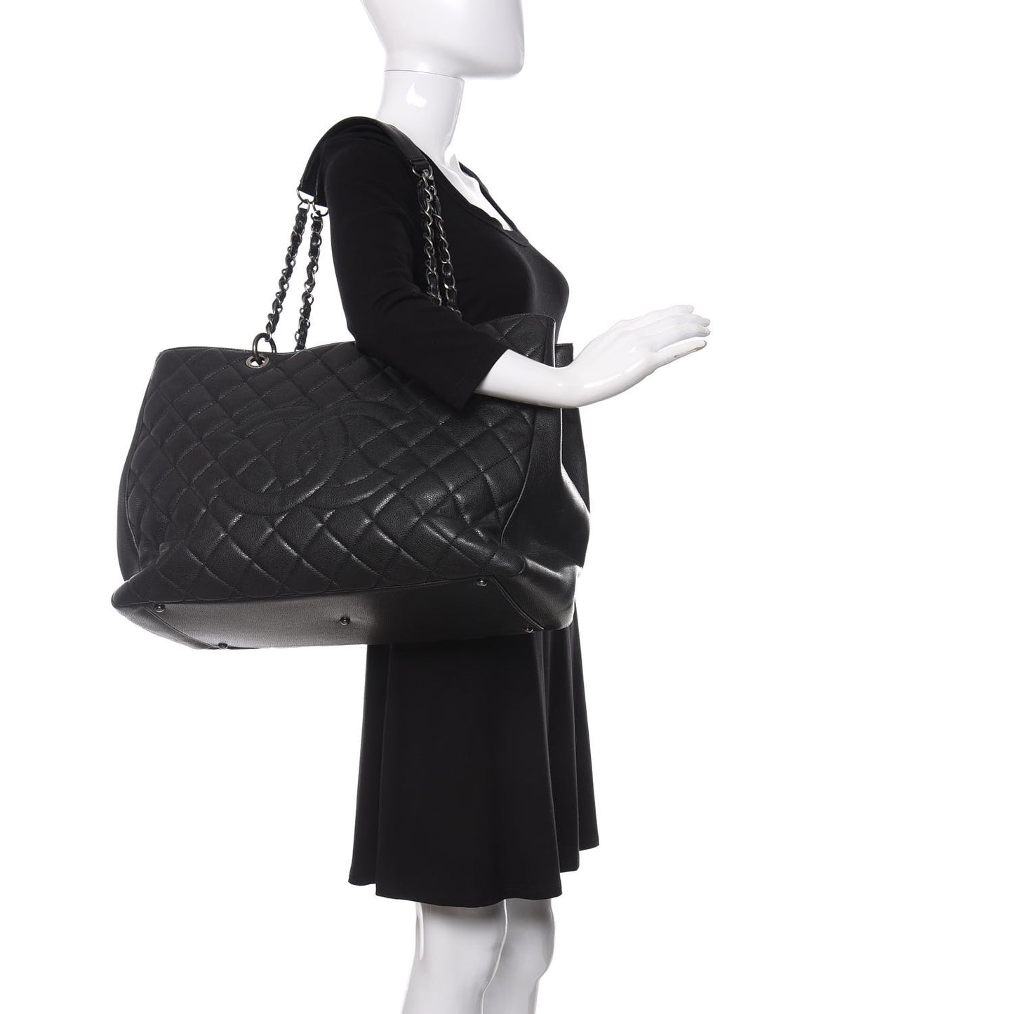 Caviar Quilted XXL Grand Shopping Tote GST Dark Grey