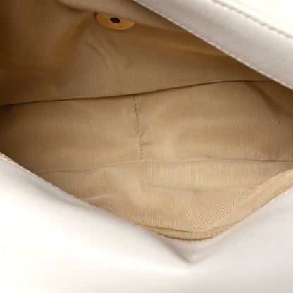 Chanel Shiny Crumpled Calfskin Quilted Medium Chanel 19 Flap White 5 of 11