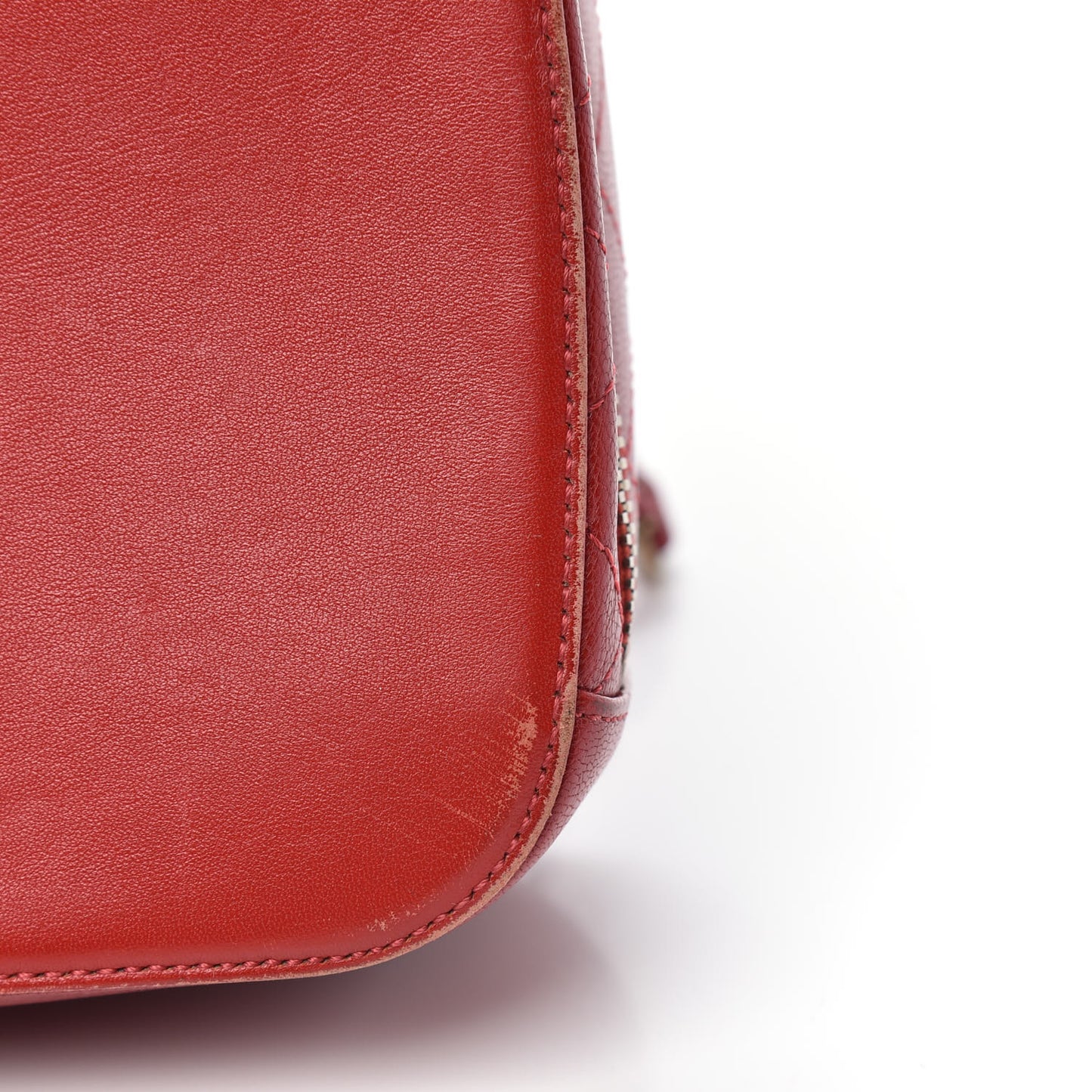 Shiny Calfskin Goatskin Quilted Coco Curve Vanity Red