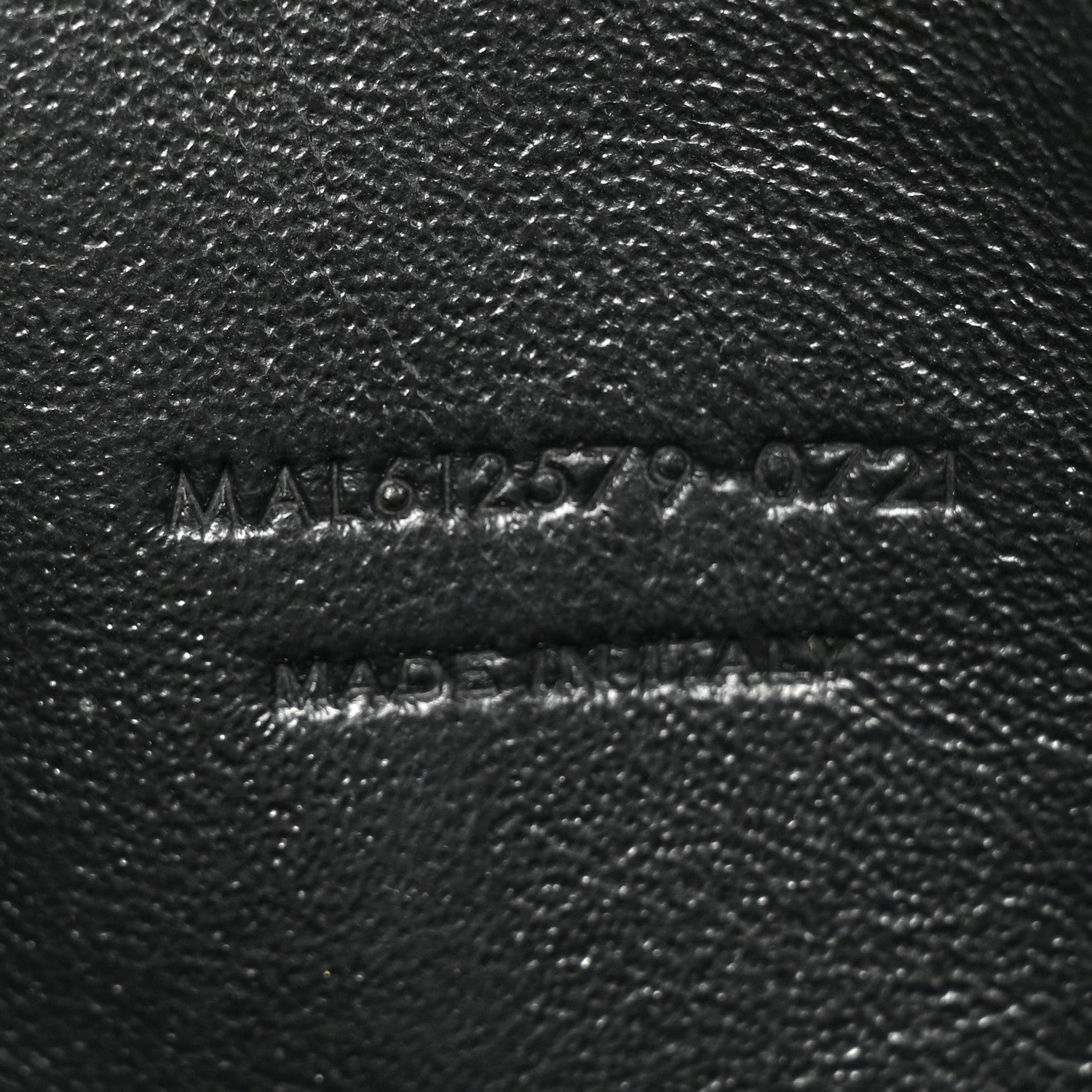 Saint Laurent Grain De Poudre Matelasse Monogram Mini Lou Camera Bag Black 7 of 12