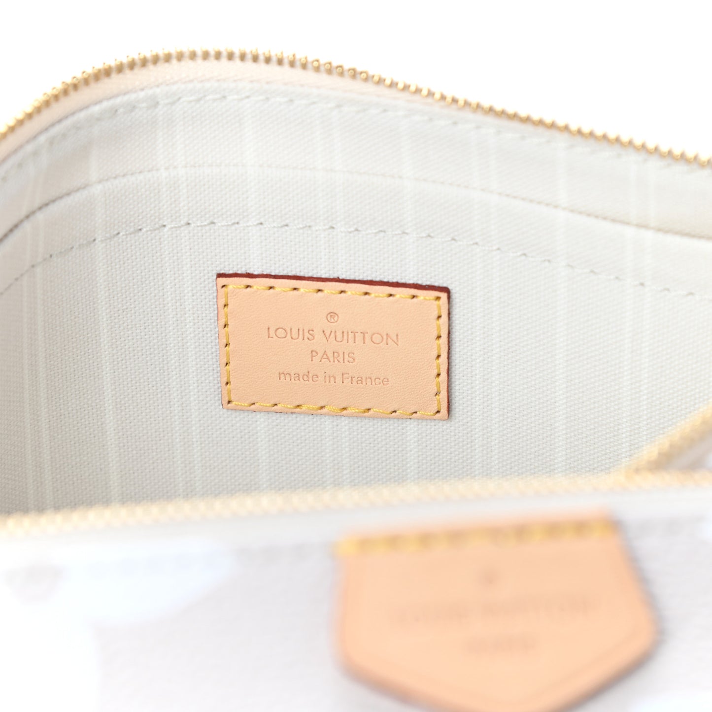 Monogram Giant By The Pool Multi Pochette Accessories Brume
