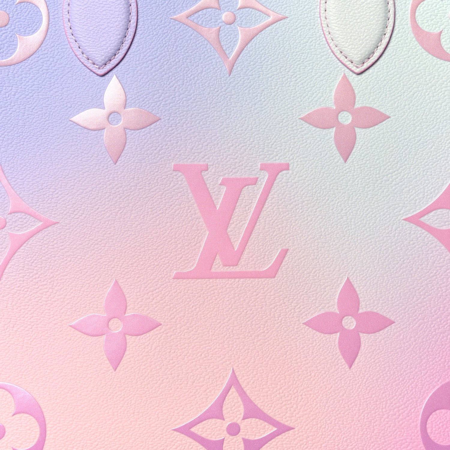 Louis Vuitton Monogram Giant Spring In The City Onthego GM Sunrise Pastel 7 of 10