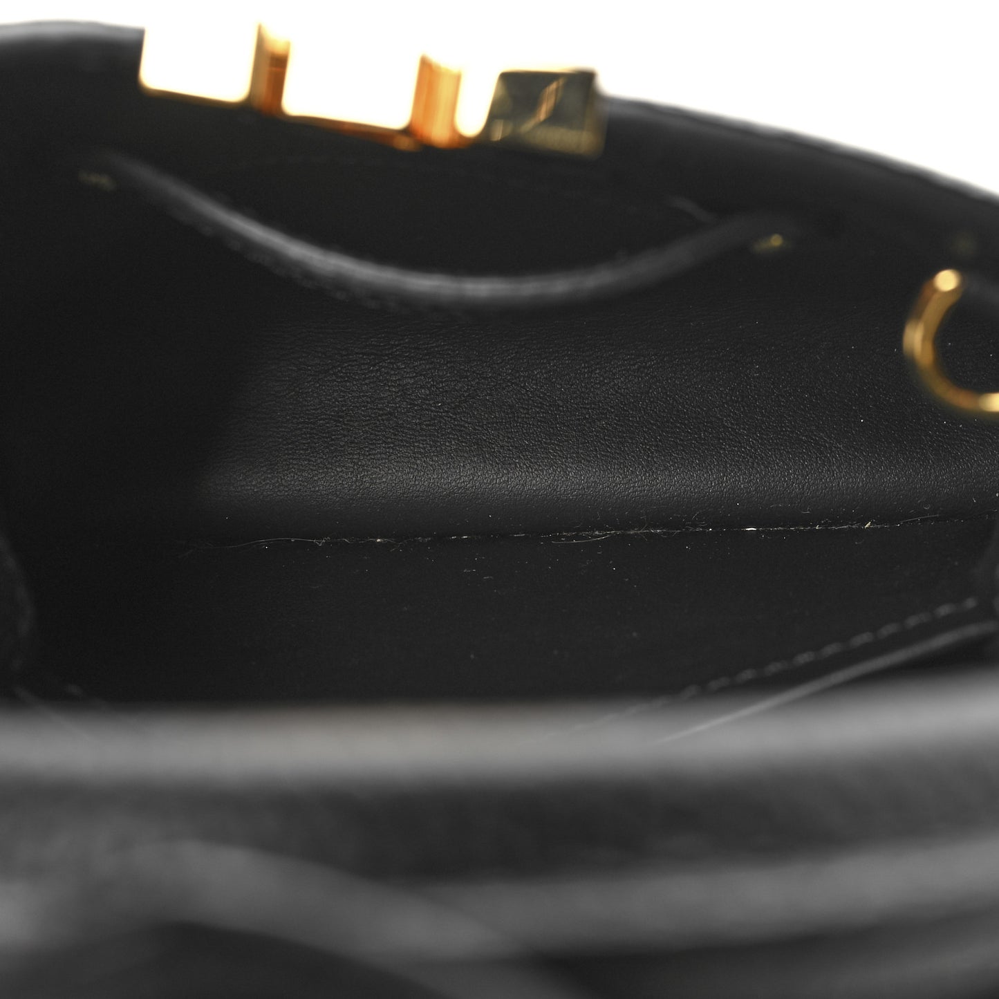 Taurillon Mini Capucines Black